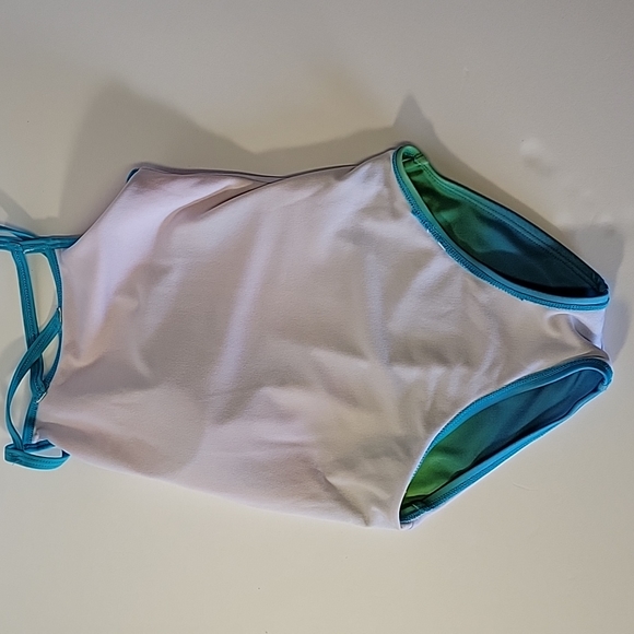 DreamWorks Trolls Poppy One Piece Girls Bathing Suit Size 4/5 - Picture 9 of 10